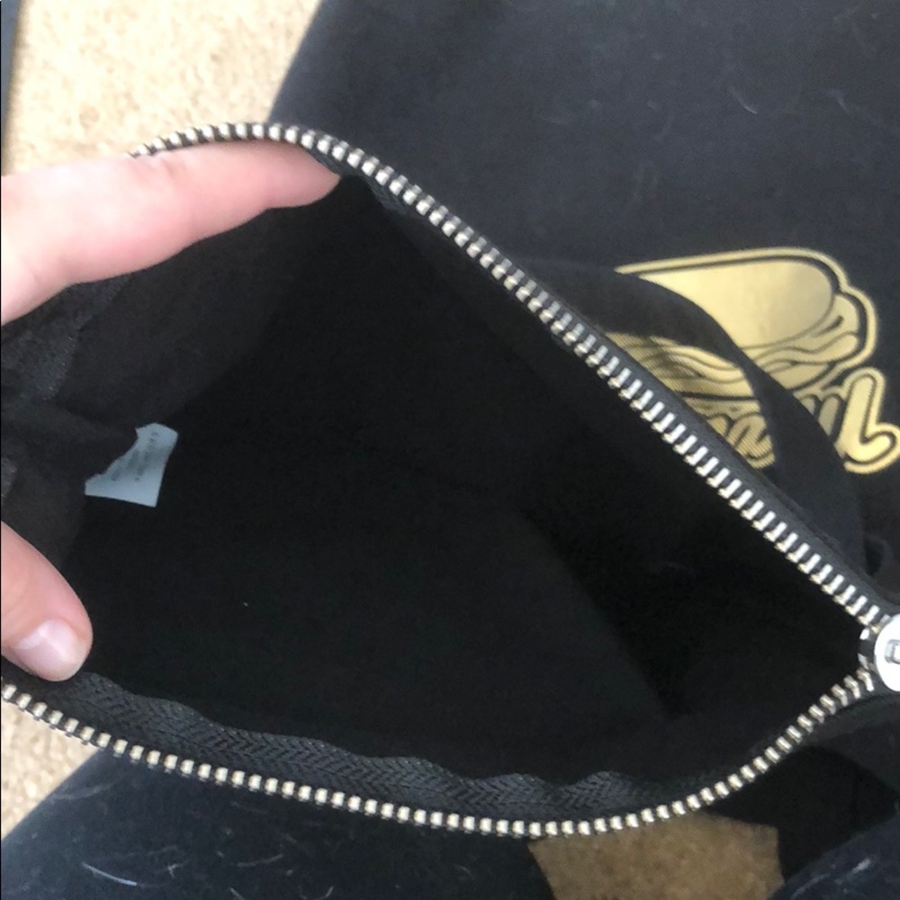 Marc Jacobs Canvas Tote W/ Separate Matching Pouch - image 5